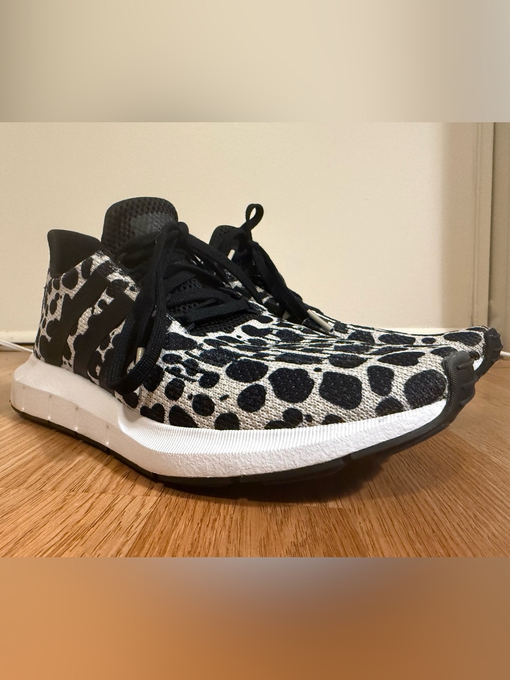 Adidas Swift Run shoes